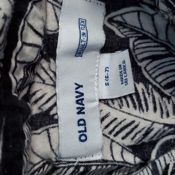 Boys Short Sleeve Button Down Shirts - Picture 3 of 11